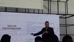 AMANTES Y COLECCIONISTAS DE AUTOS CLÁSICOS ESTÁN DE FIESTA: LLEGÓ DEL GRAN CONCURSO INTERNACIONAL DE ELEGANCIA 2025 