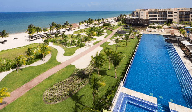 ROYALTON RESORTS LANZA INICIATIVA EXCLUSIVA PARA VIAJEROS MEXICANOS: SI MÉXICO GANA, GANAMOS TODOS