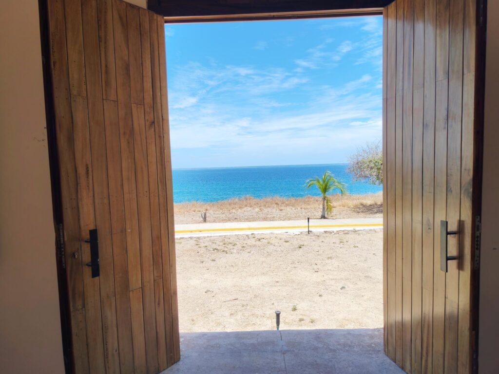 ISLAS MARÍAS SE POSICIONA COMO DESTINO IMPERDIBLE POR RESGUARDAR PARTE DE LA HISTORIA DE MÉXICO COMO CENTRO PENITENCIARIO Y AHORA PARAÍSO TURÍSTICO DE BAJO IMPACTO AMBIENTAL