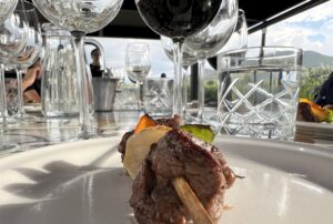 LA TERQUEDAD EN HUIMILPAN: EL VIÑEDO QUERETANO QUE PASÓ DEL ACEITE DE OLIVA A CONQUISTAR MEDALLAS EN EL CONCURSO MUNDIAL DE BRUSELAS