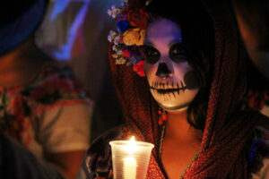 YUCATÁN CELEBRARÁ CON UNA TRADICIÓN QUE CONECTA EL MUNDO DE LOS VIVOS Y LOS MUERTOS EN MÉRIDA: EL PASEO DE LAS ÁNIMAS